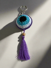 Load image into Gallery viewer, Black cyan white purple crochet eviö eye key chain