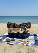 Load image into Gallery viewer, Beach summer setting