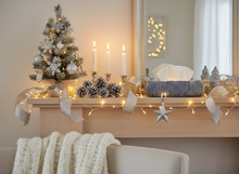 Load image into Gallery viewer, Lifestyle image with Christmas decor