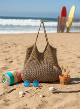 Load image into Gallery viewer, Spray Multicoloured Bag Beach Lifestyle