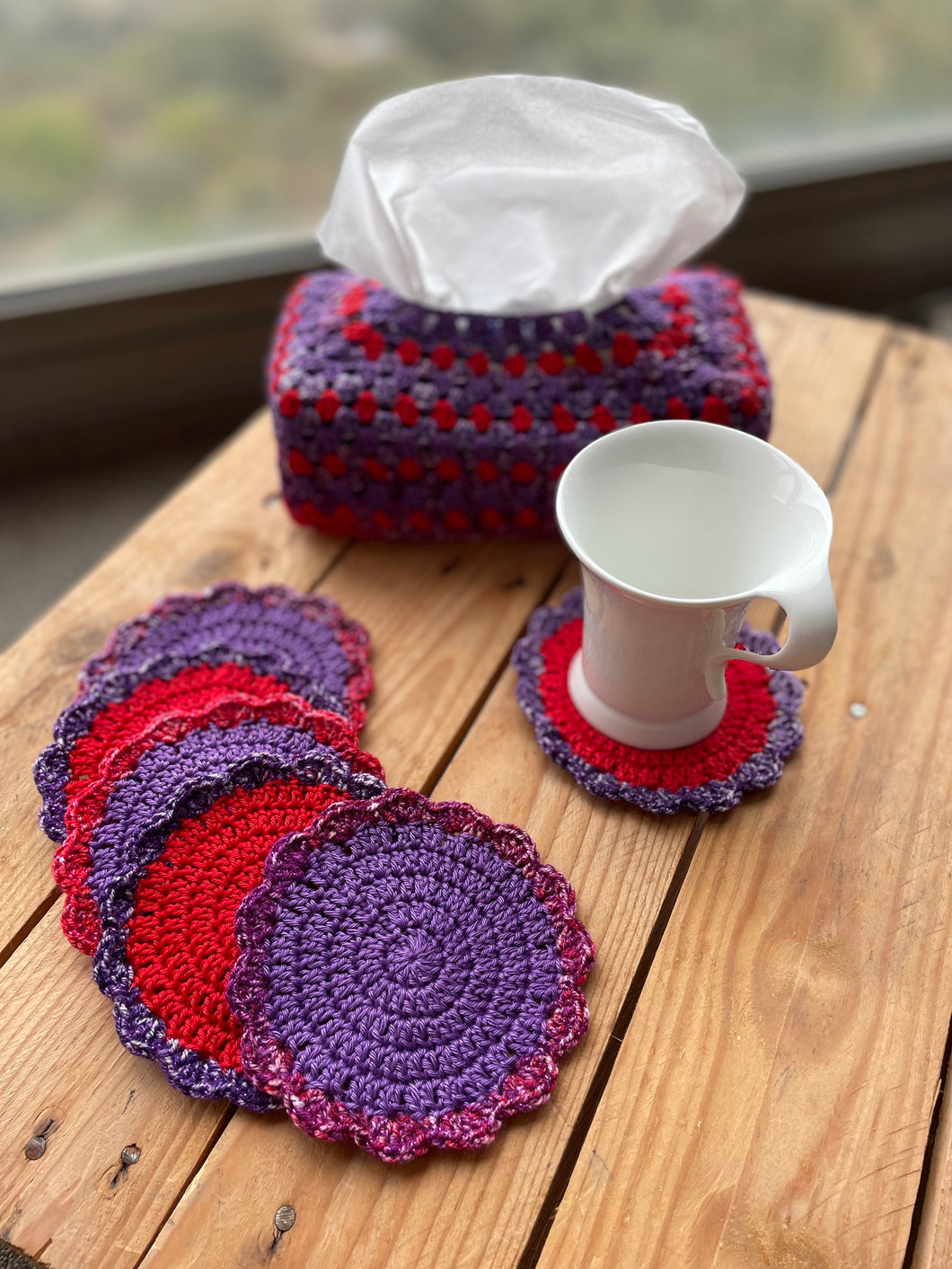 Purple & Red 7 Pieces Set Coasters & Tissue Box Cover | CKKoetter Accessories