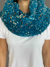 Load image into Gallery viewer, Blue knitted winter cowl 
