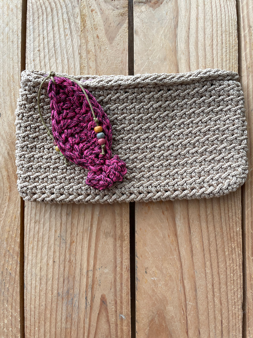 Crochet Beige Wallet Zipper Pink Fish