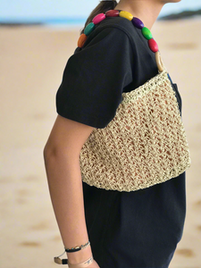 Nude raffia crochet bag