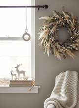 Load image into Gallery viewer, Beige Crochet Ornament Star Lifestyle
