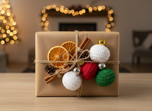 Load image into Gallery viewer, Christmas Gift Presentation
