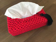 Load image into Gallery viewer, Lebanese tarboosh cotton crochet tissue box cover 
